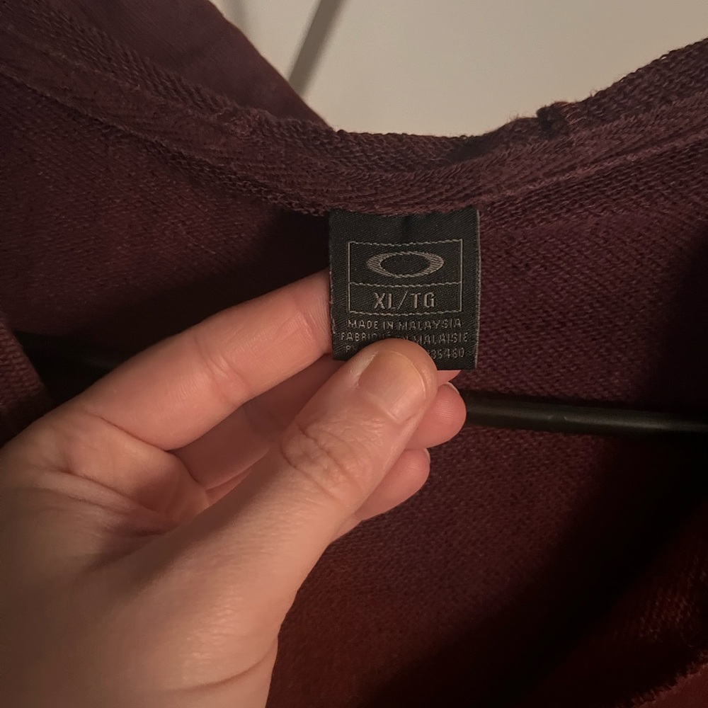 Oakley Burgundy Knit Sweater XL